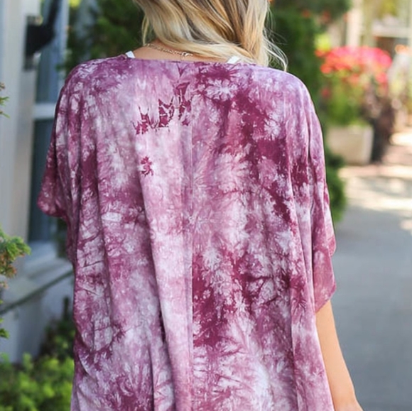 ♥️ Sold Dakota Tie-Dye Kimono - Picture 4 of 6